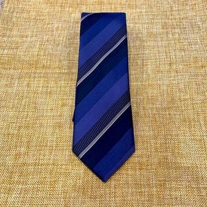 Kenneth Cole Reaction Men’s Tie